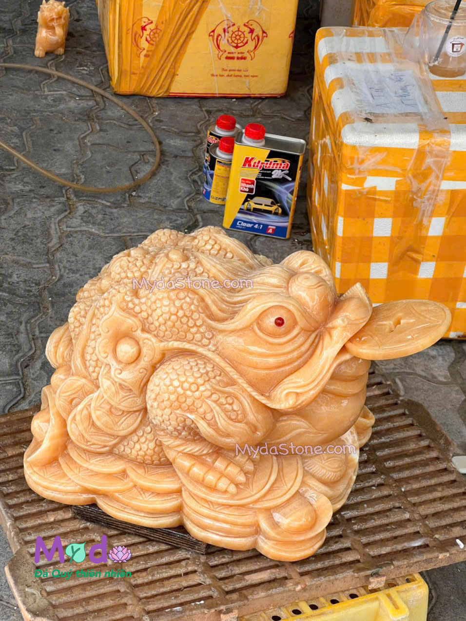 Tượng Cóc Thiềm Thừ đá Ngọc Hoàng Long