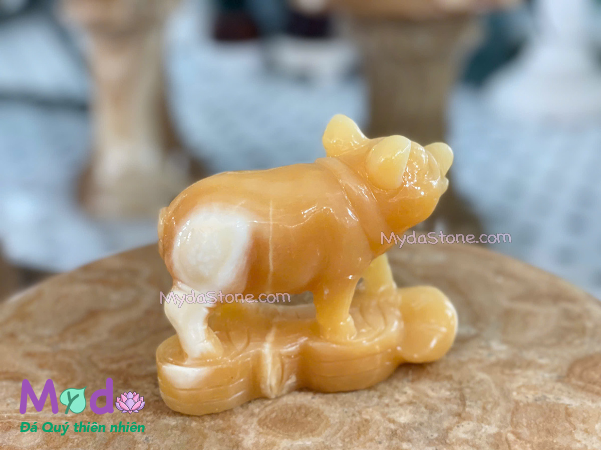 Tượng Con Heo phong thuỷ đá Ngọc Hoàng Long