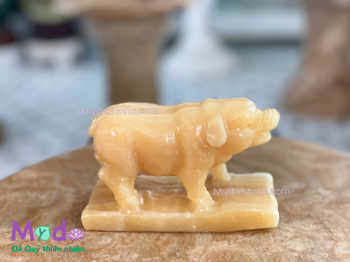 Tượng Con Heo phong thuỷ đá Ngọc Hoàng Long