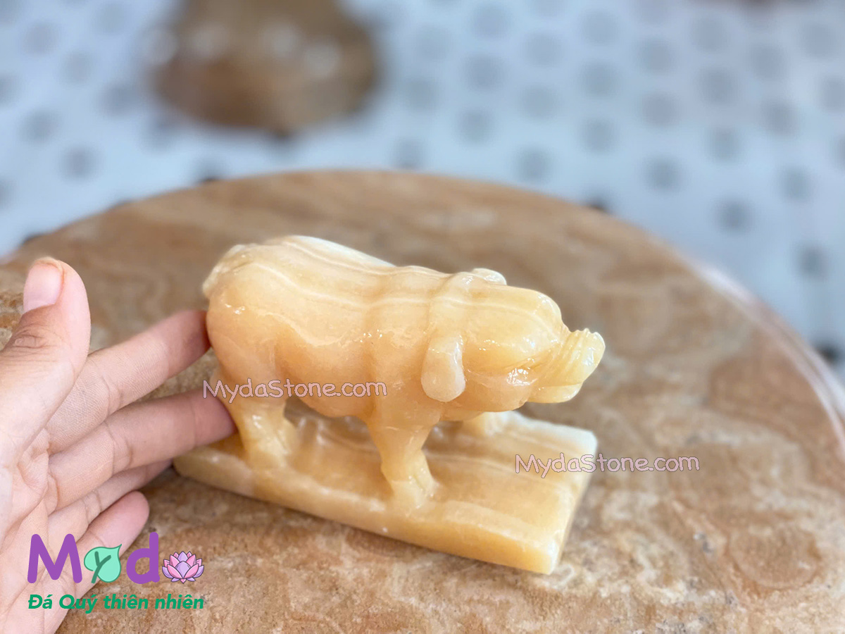 Tượng Con Heo phong thuỷ đá Ngọc Hoàng Long