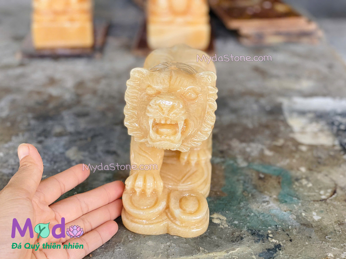 Tượng Con Hổ Đá Ngọc Hoàng Long