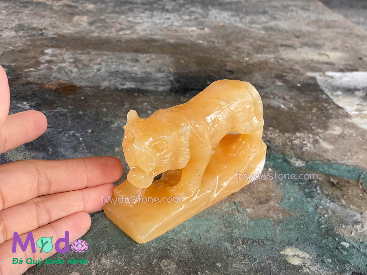 Tượng Con Hổ Đá Ngọc Hoàng Long