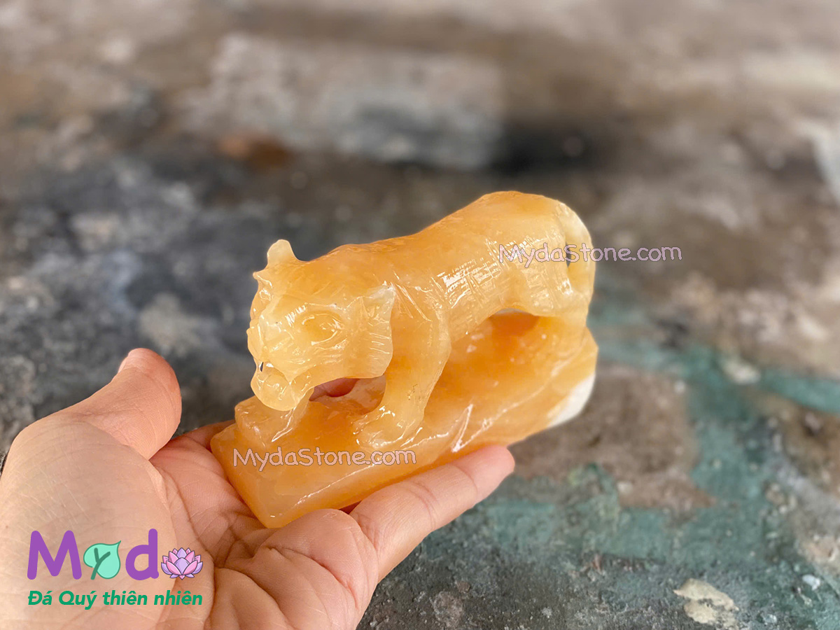 Tượng Con Hổ Đá Ngọc Hoàng Long