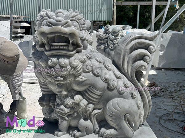 Tượng Con Nghê đá Cẩm Thạch Trắng Xám