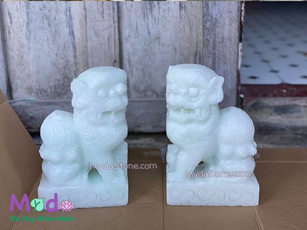 Tượng Con Nghê đá Cẩm Thạch Trắng Xanh