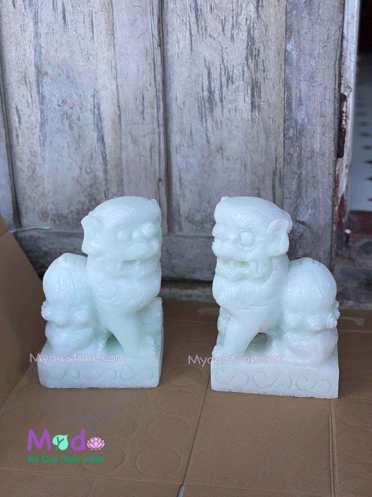 Tượng Con Nghê đá Cẩm Thạch Trắng Xanh