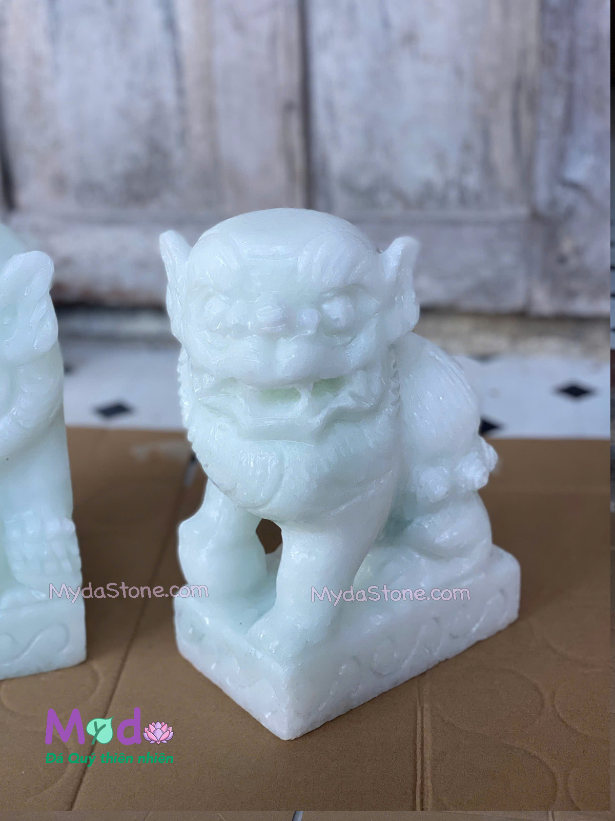 Tượng Con Nghê đá Cẩm Thạch Trắng Xanh