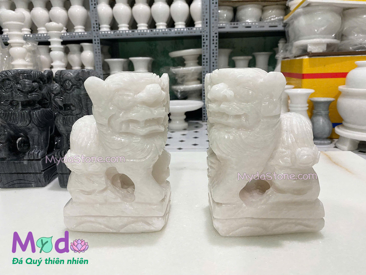 Tượng Con Nghê quay đầu đá Cẩm Thạch Trắng