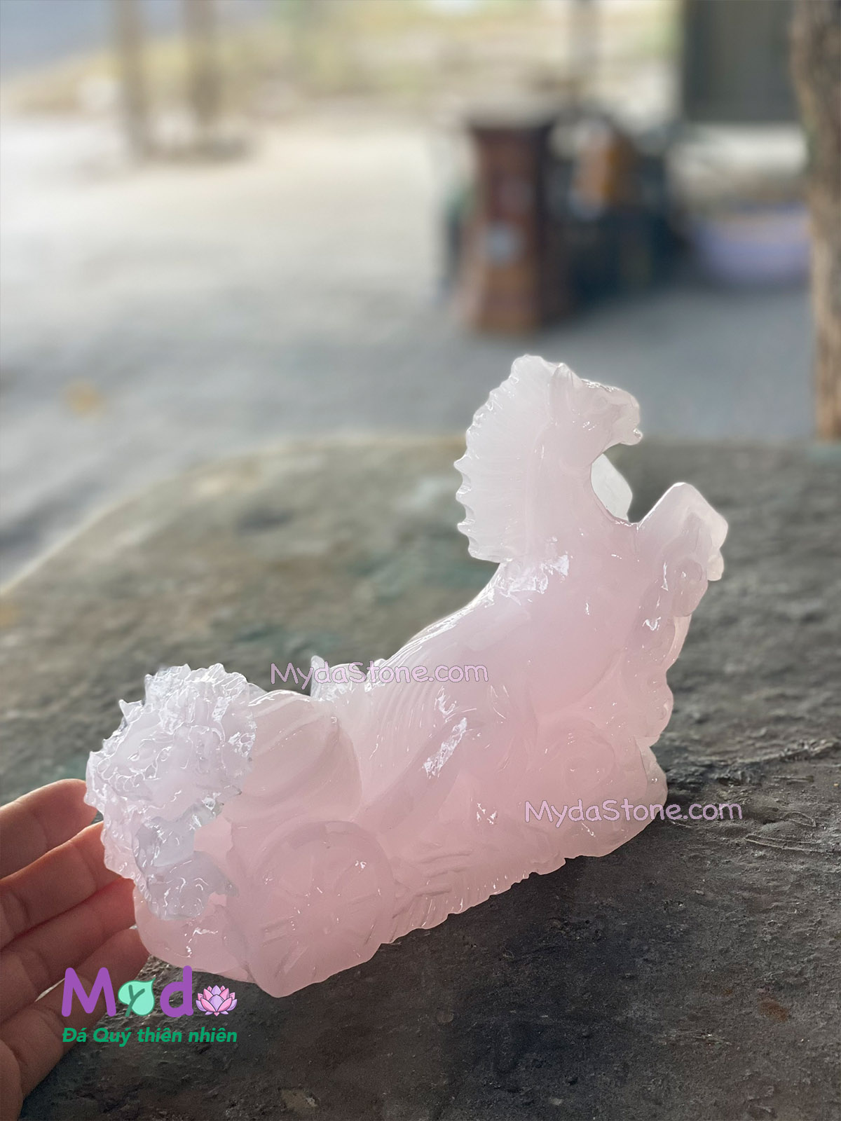 Tượng Ngựa Phong Thuỷ đá Ngọc Hồng