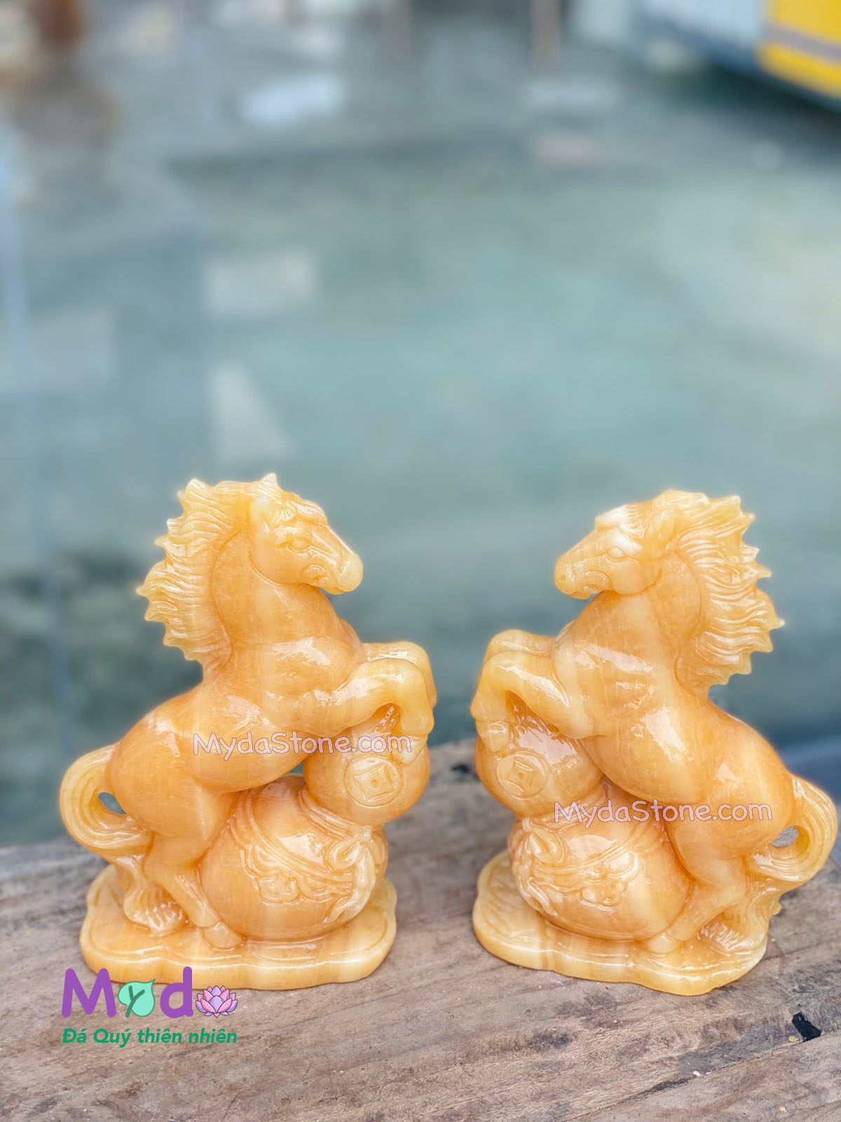 Tượng Ngựa Phong Thuỷ đá Ngọc Hoàng Long