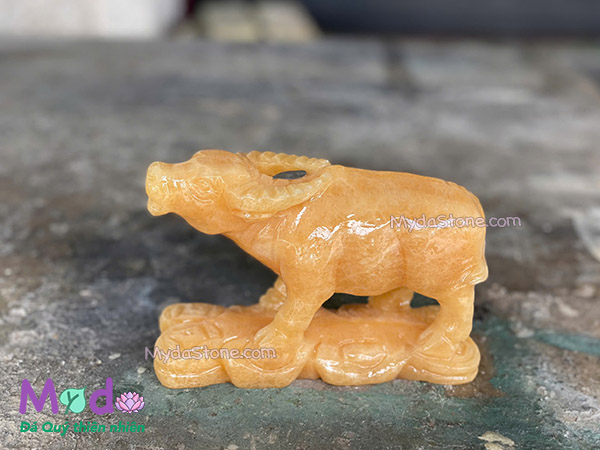 Tượng Con Trâu đá Ngọc Hoàng Long