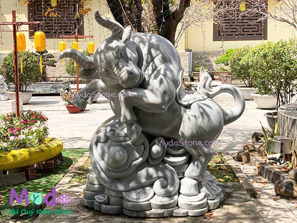 Tượng Con Trâu phong thuỷ đá Cẩm Thạch Xám