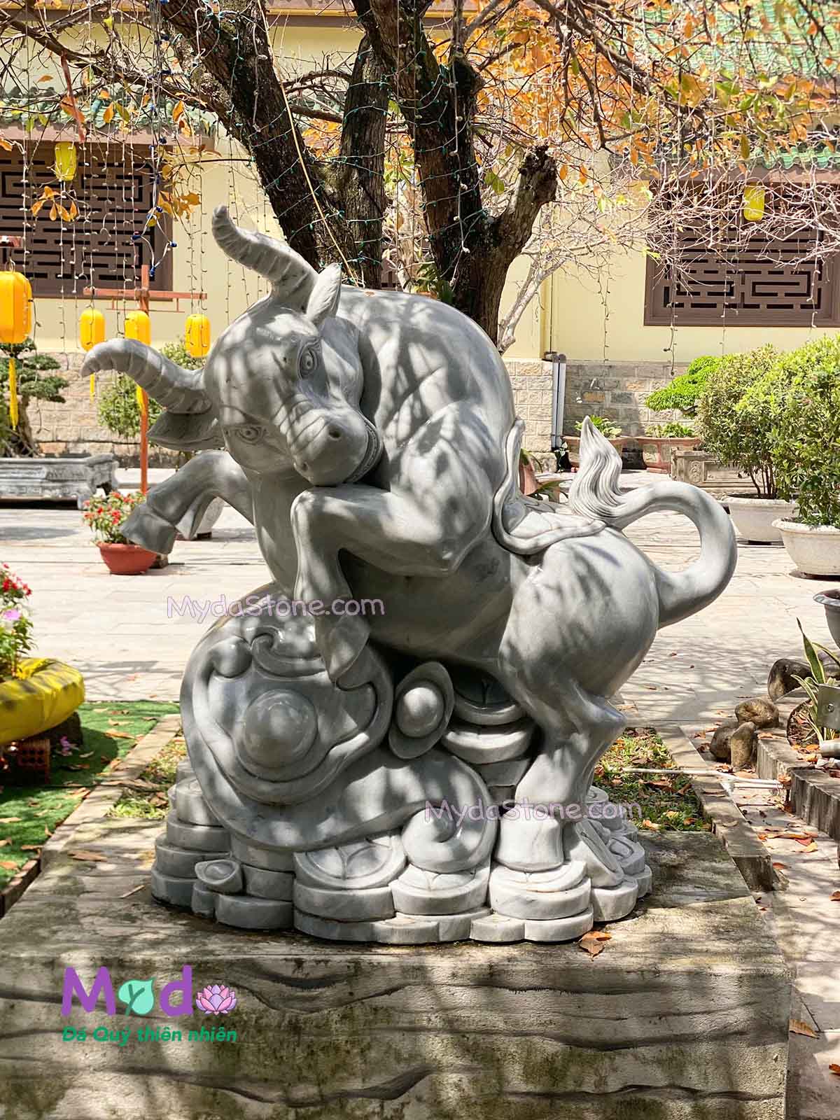 Tượng Con Trâu phong thuỷ đá Cẩm Thạch Xám
