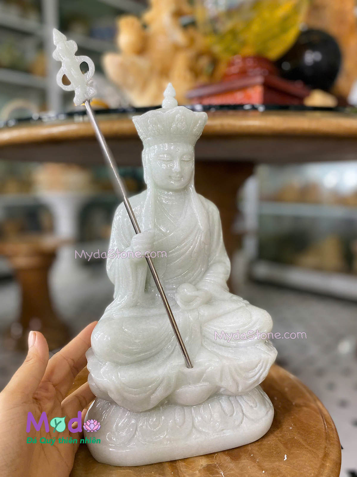 Tượng Phật Địa Tạng đá Cẩm Thạch Trắng Xanh