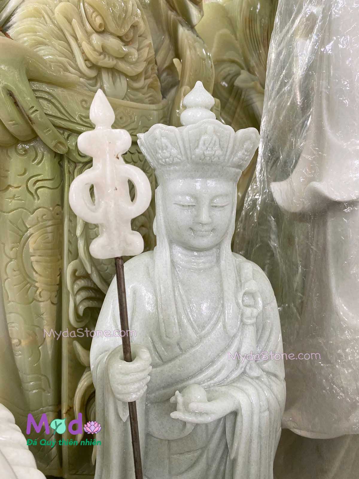 Tượng Địa Tạng đứng đài sen đá Cẩm Thạch Trắng Xanh