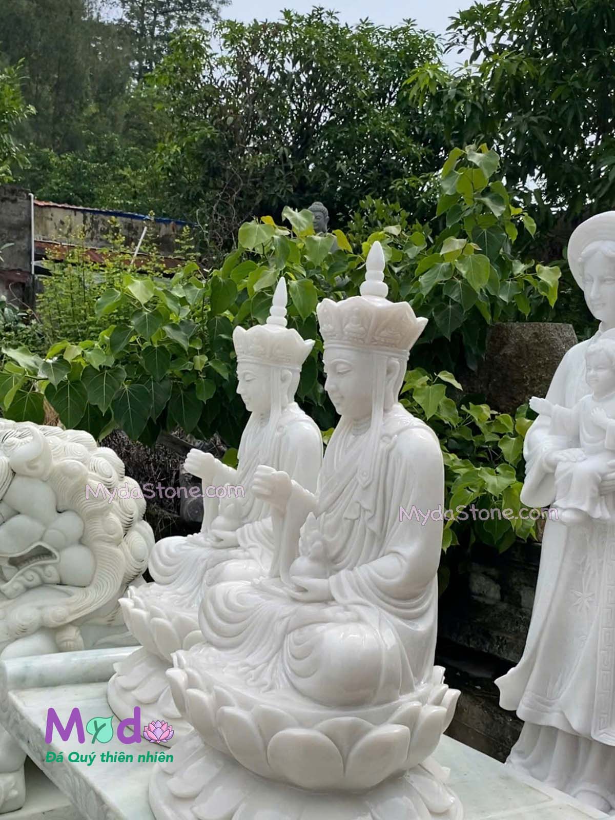 Tượng Phật Địa Tạng ngồi đài sen đá Cẩm Thạch Trắng