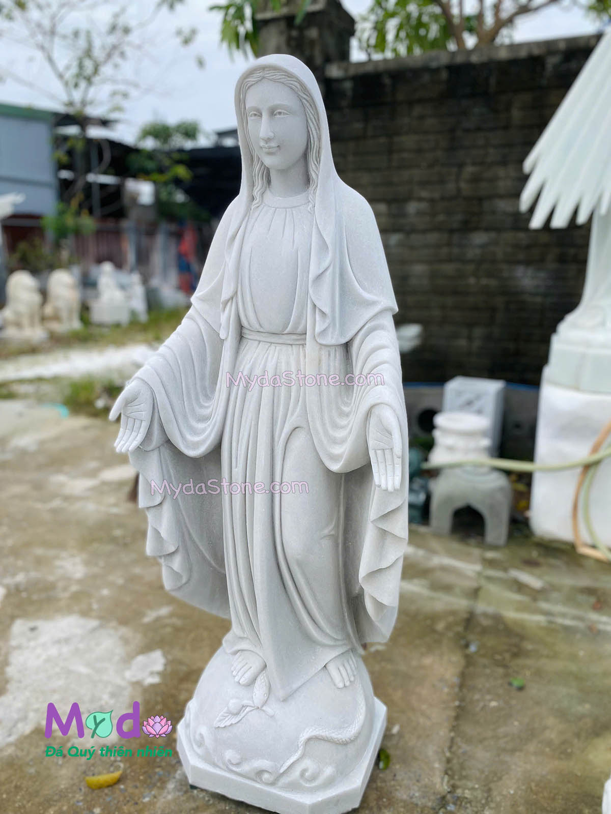Tượng Đức Mẹ Ban Ơn đá Cẩm Thạch Trắng