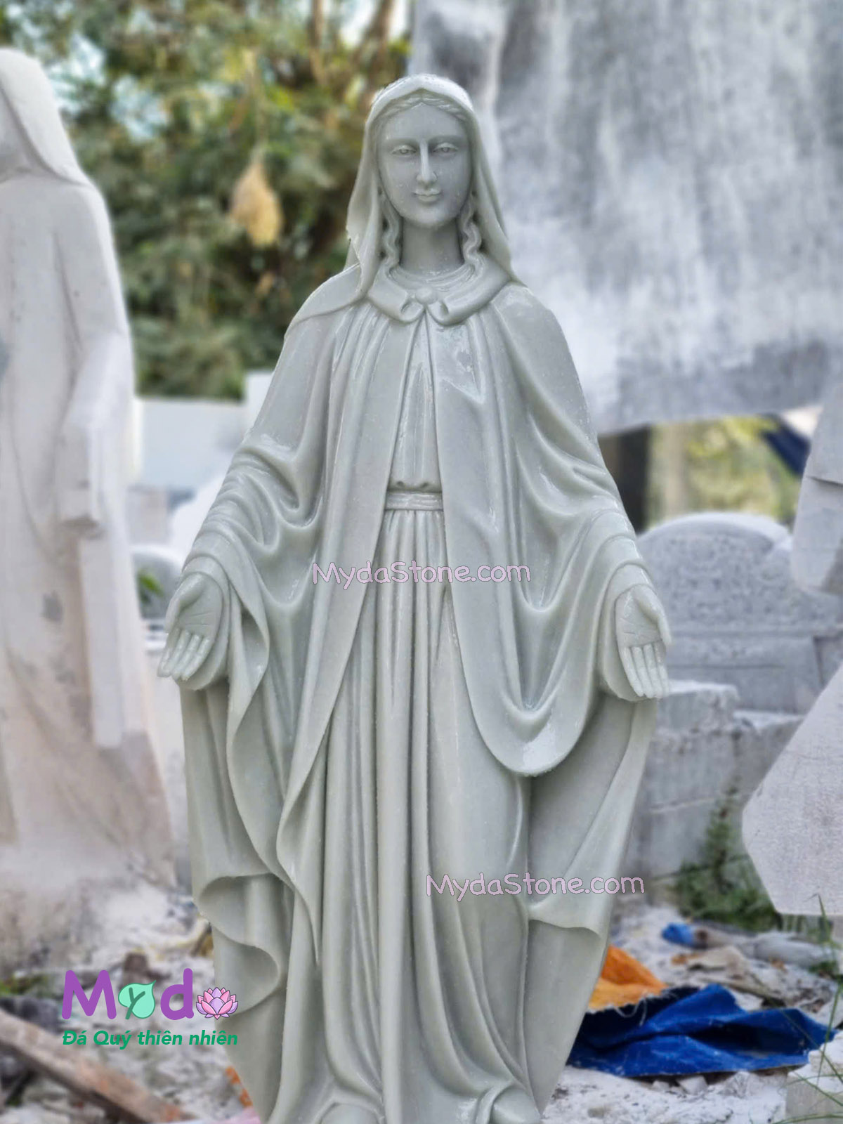 Tượng Đức Mẹ Ban Ơn đá Cẩm Thạch Trắng Xanh