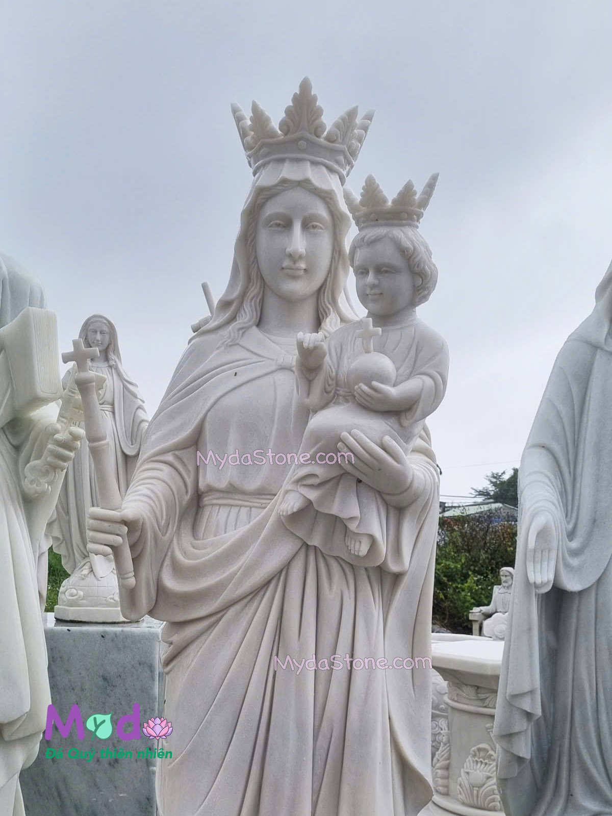Tượng Đức Mẹ Hằng Cứu Giúp đá Cẩm Thạch Trắng
