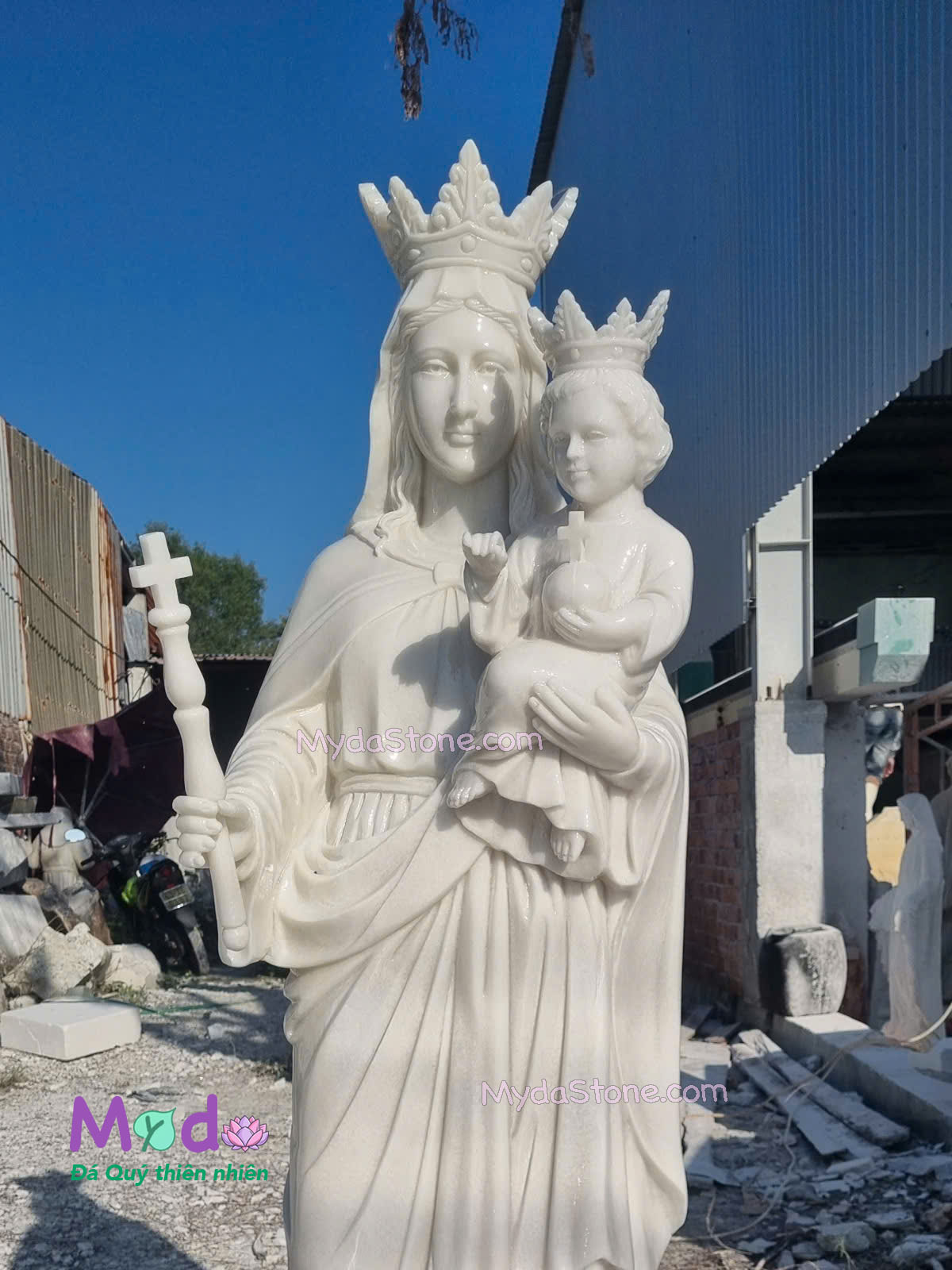 Tượng Đức Mẹ Hằng Cứu Giúp đá Cẩm Thạch Trắng