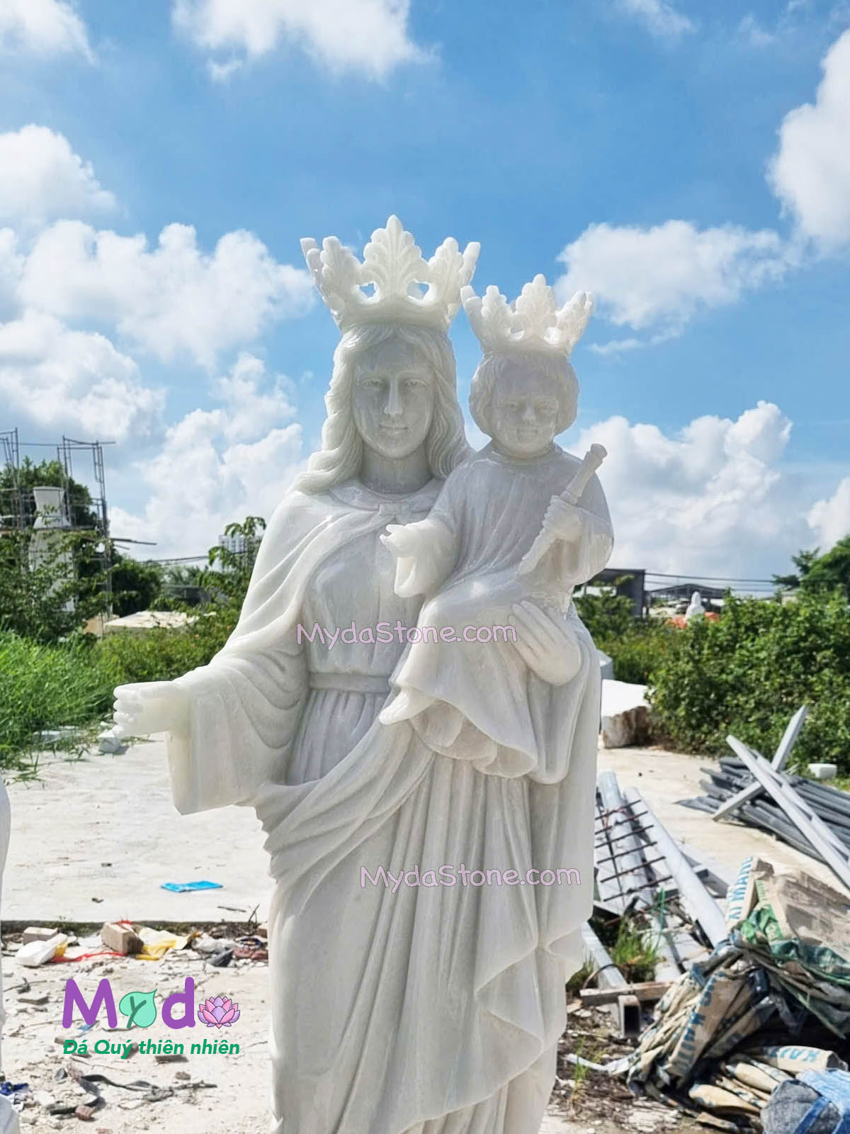 Tượng Đức Mẹ Hằng Cứu Giúp đá Cẩm Thạch Trắng