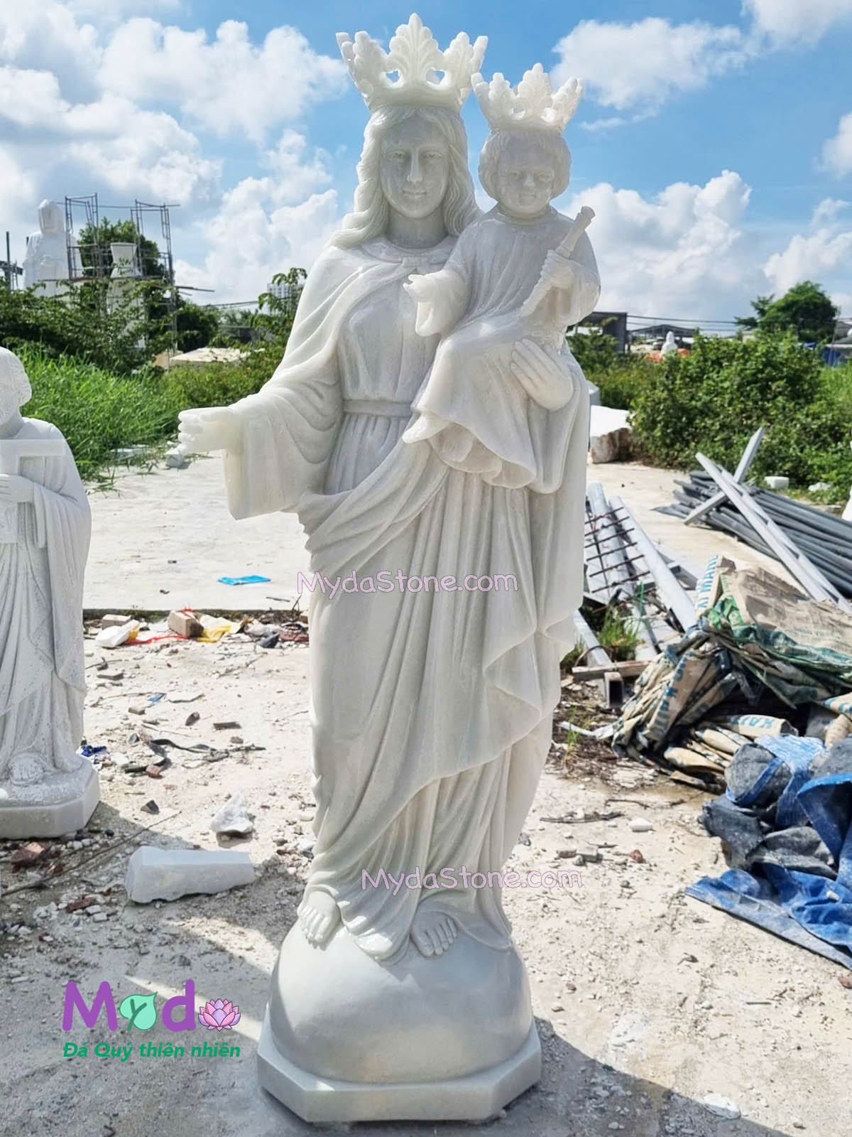 Tượng Đức Mẹ Hằng Cứu Giúp đá Cẩm Thạch Trắng