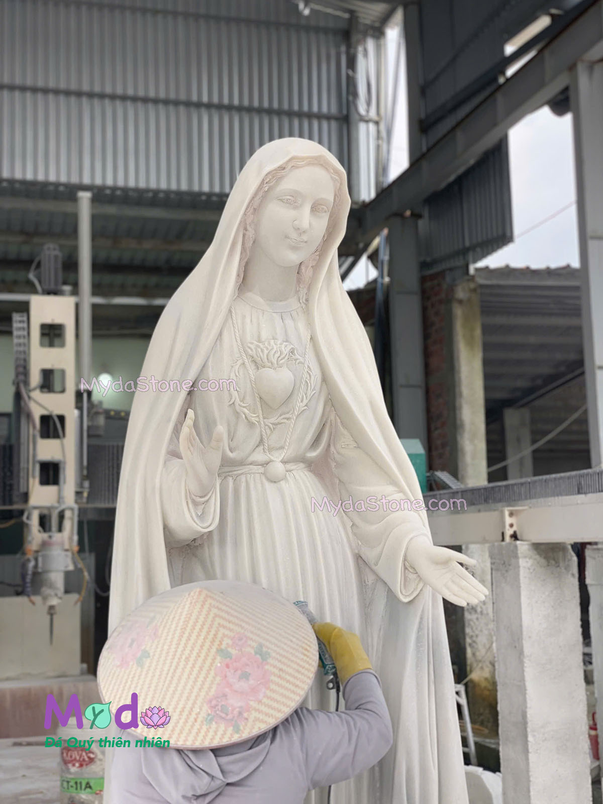 Tượng Đức Mẹ Vô Nhiễm Nguyên Tội đá Cẩm Thạch Trắng
