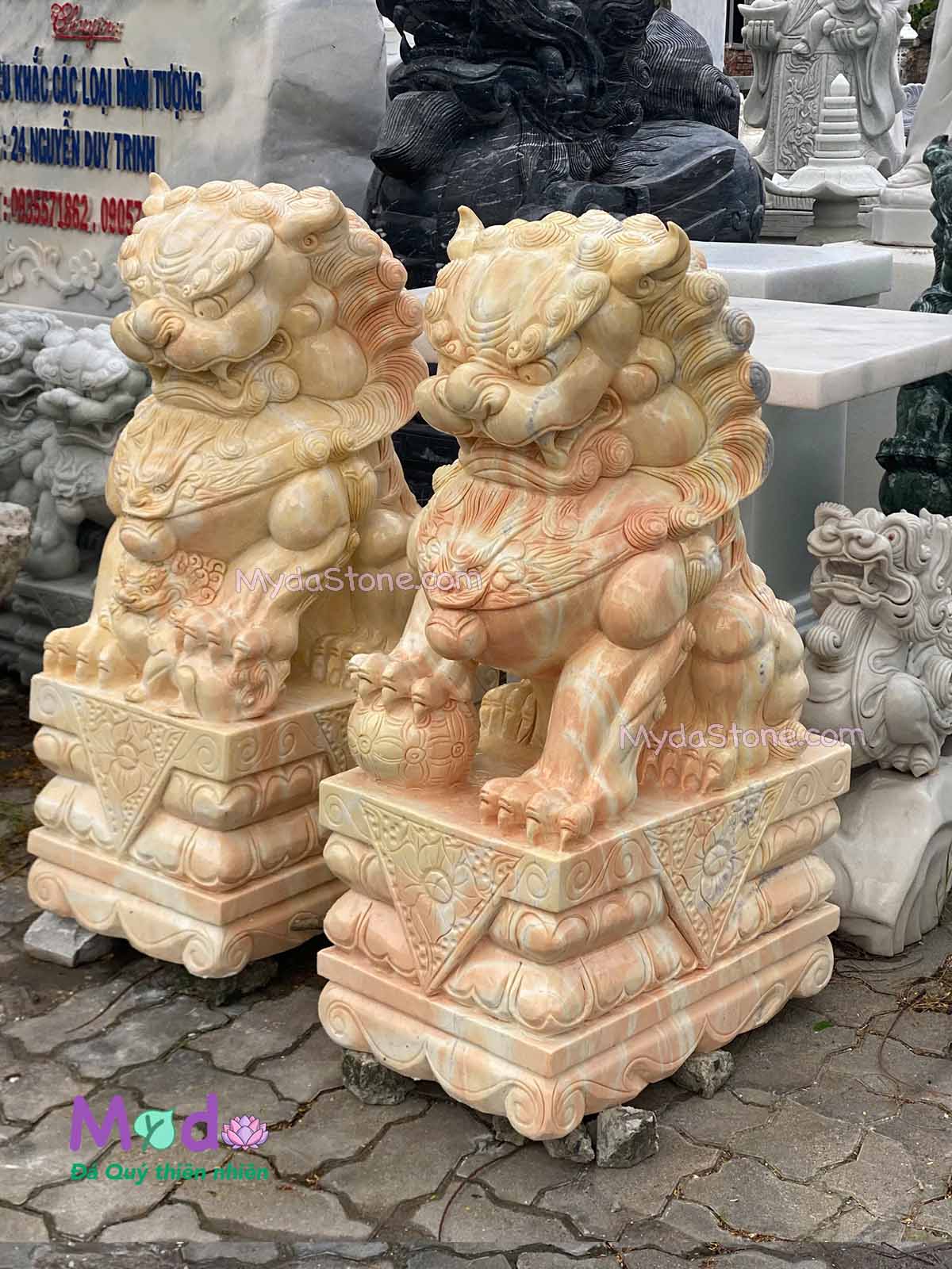 Tượng Kỳ Lân đá Cà Rốt Vàng