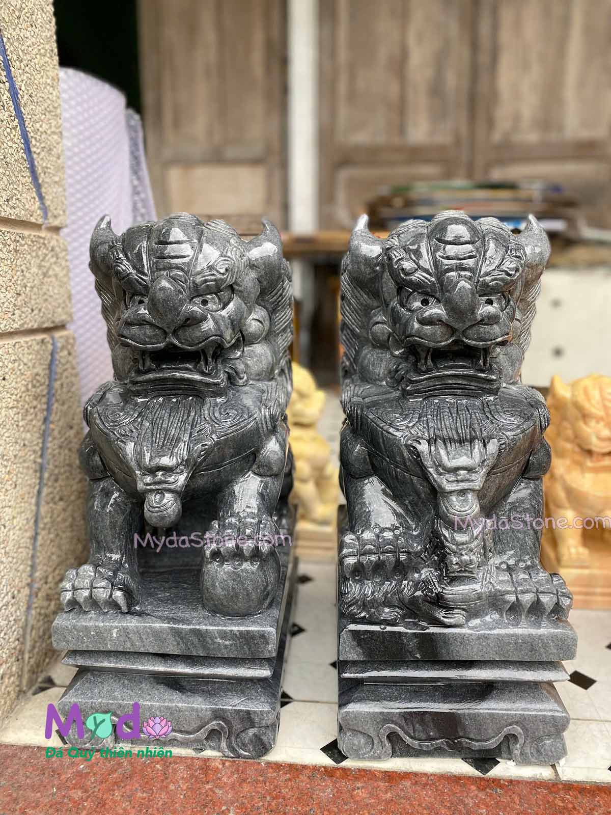 Tượng Kỳ Lân đá Cẩm Thạch Đen
