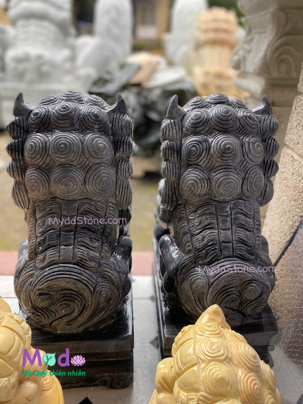 Tượng Kỳ Lân đá Cẩm Thạch Đen