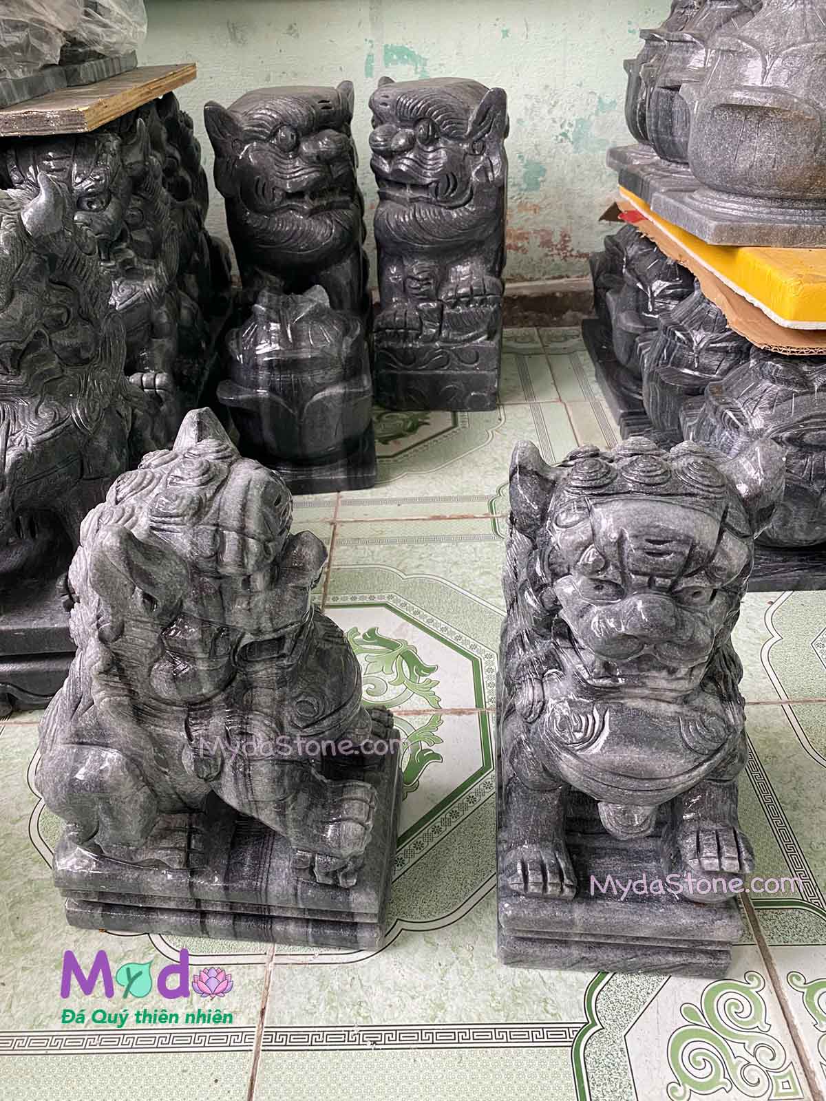 Tượng Kỳ Lân đá Cẩm Thạch Đen