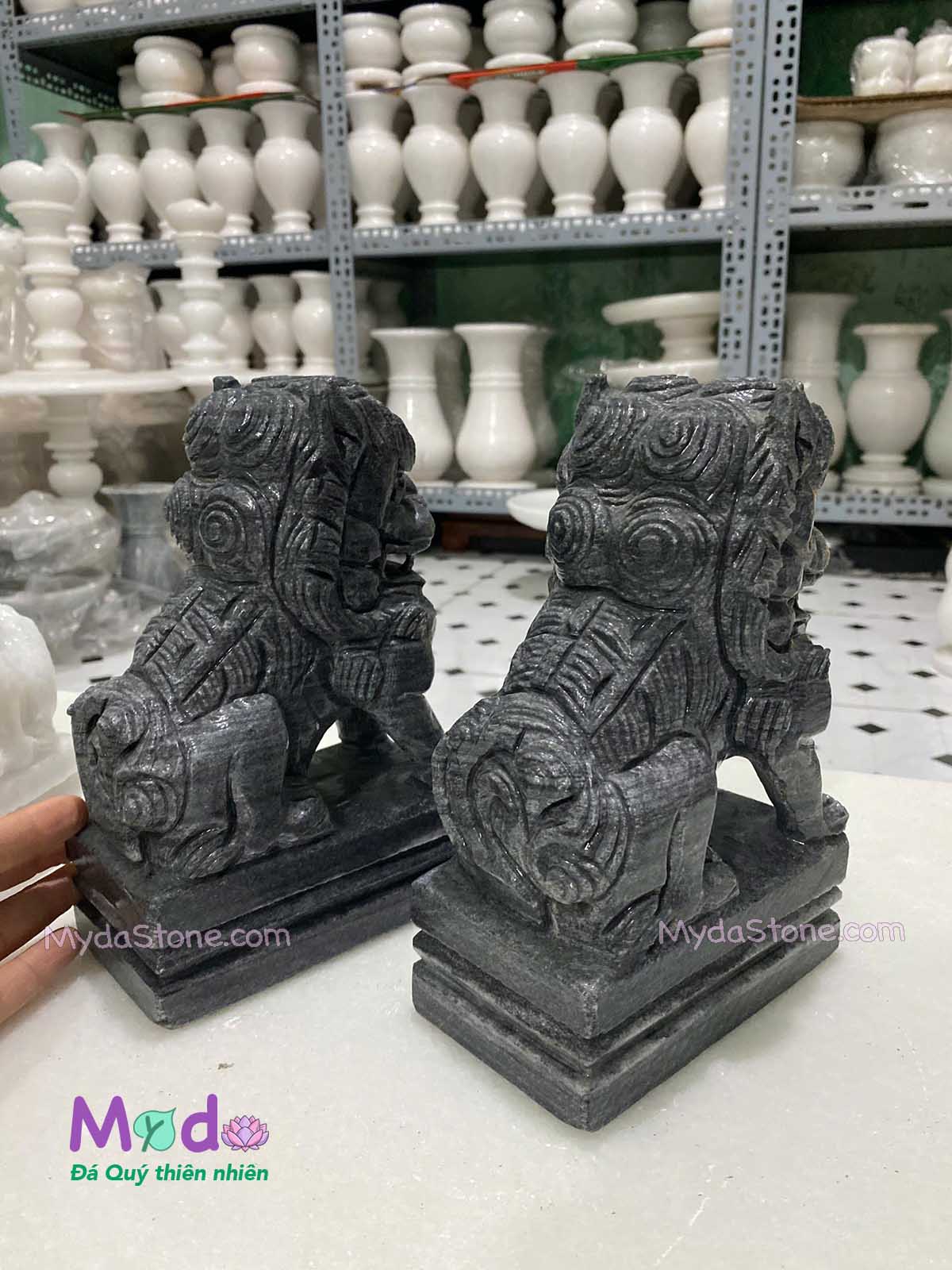 Tượng Kỳ Lân đá Cẩm Thạch Đen