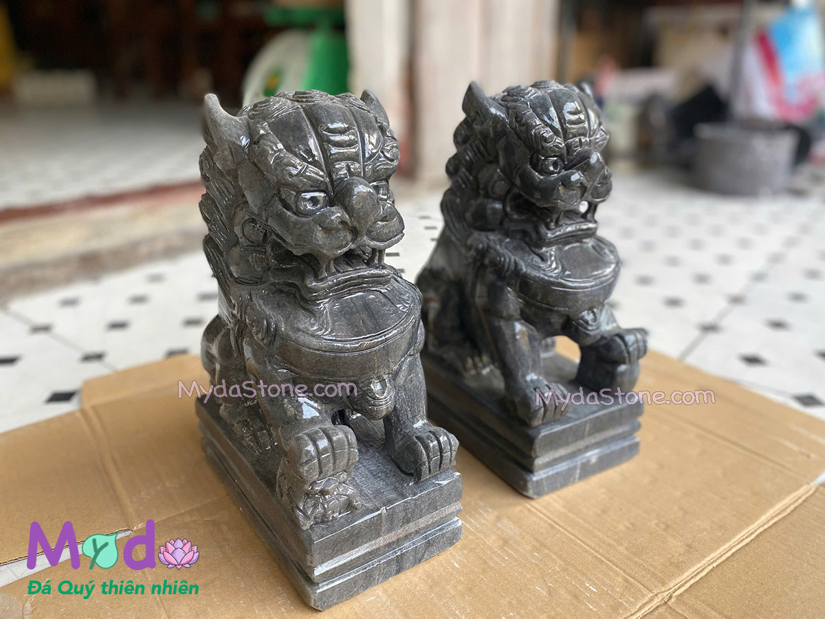 Tượng Kỳ Lân đá Cẩm Thạch Đen