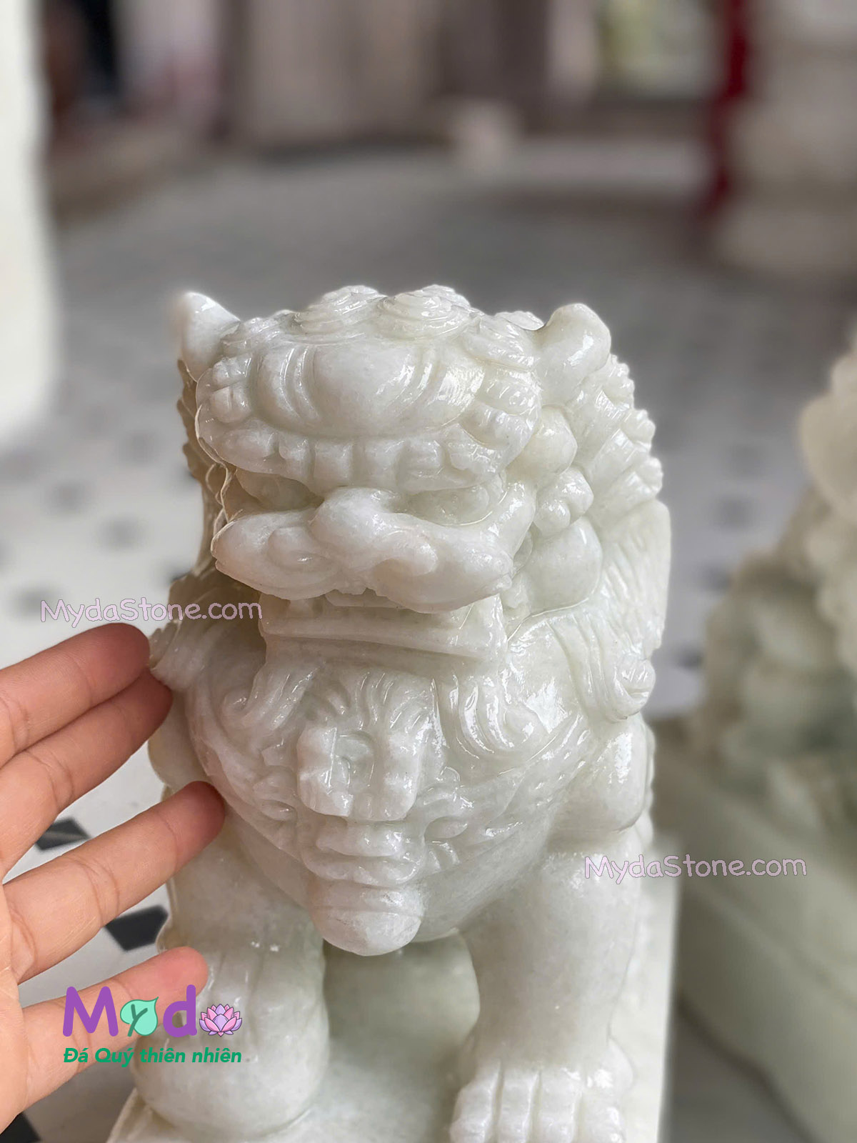 Tượng Kỳ Lân đá Cẩm Thạch Trắng Xanh
