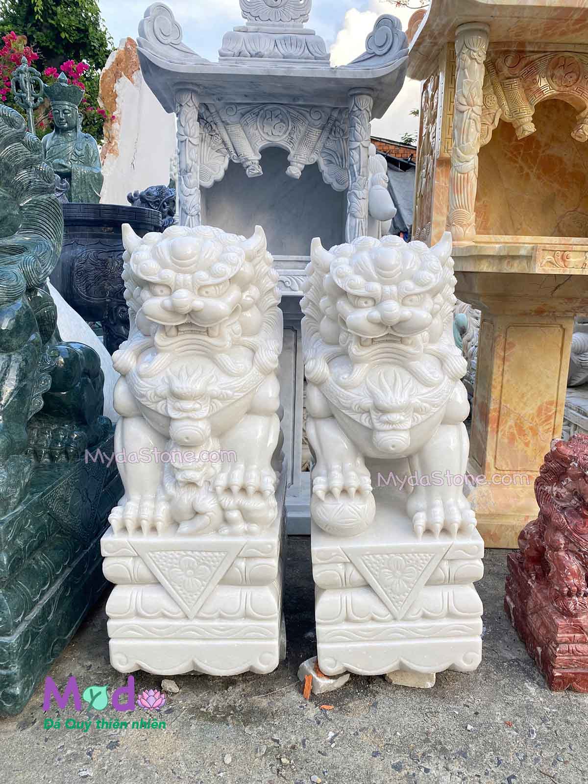 Tượng Kỳ Lân đá Cẩm Thạch Trắng
