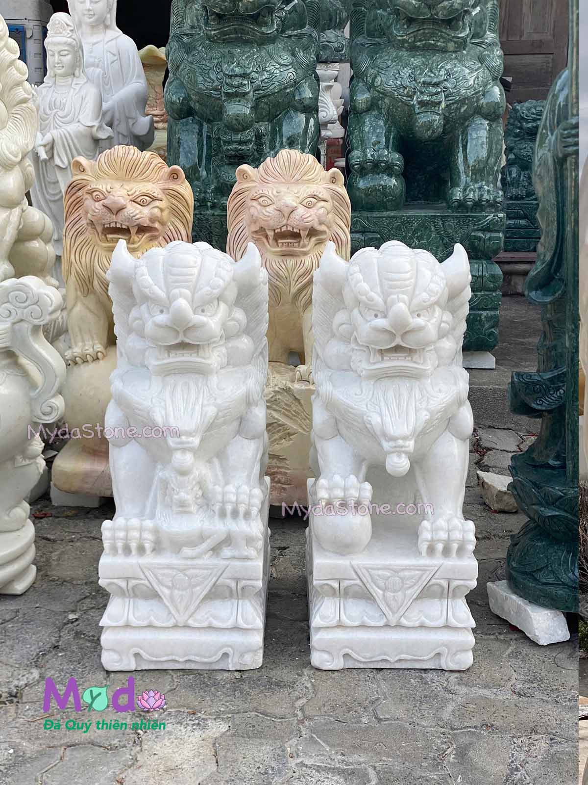Tượng Kỳ Lân đá Cẩm Thạch Trắng