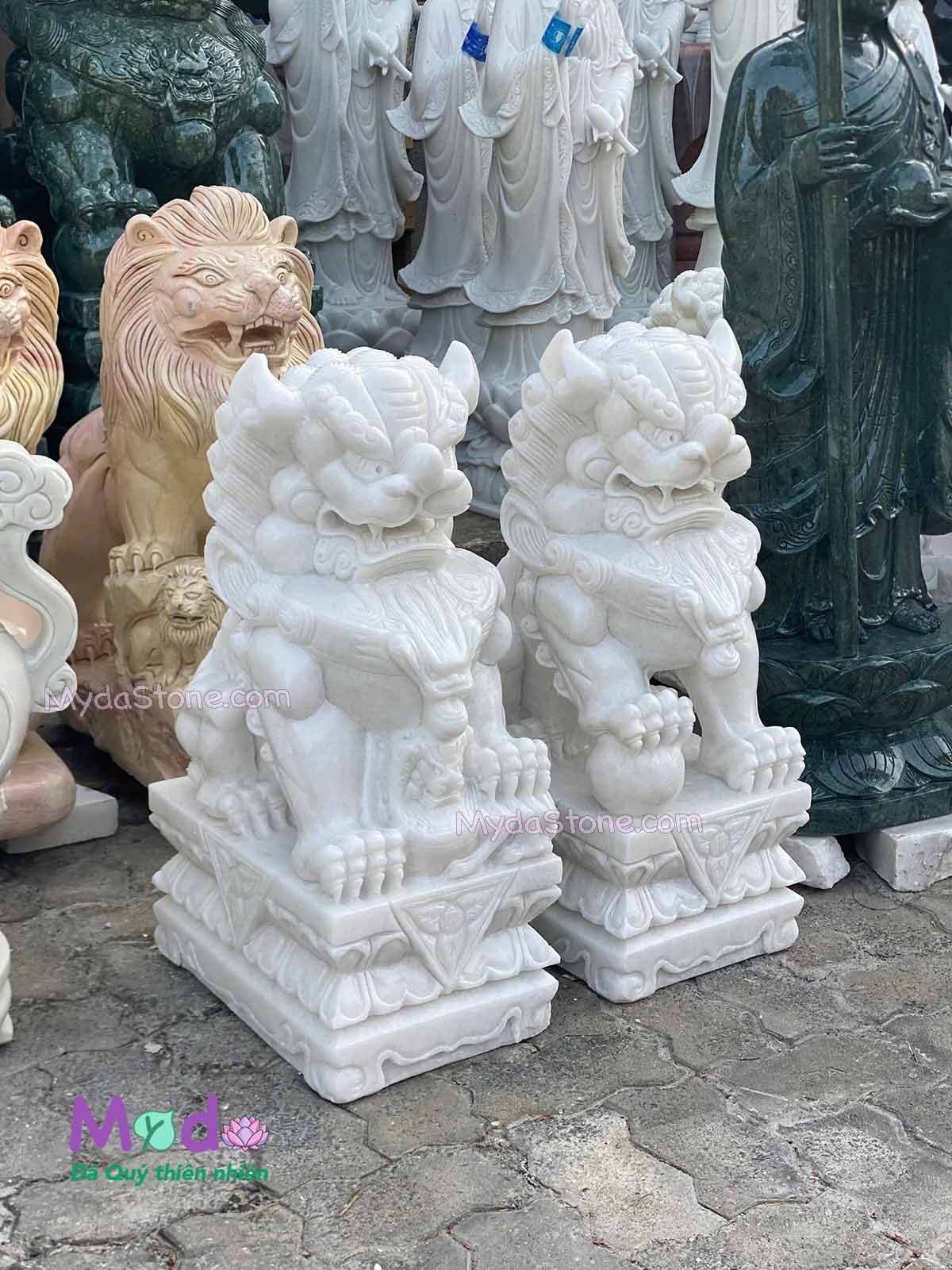 Tượng Kỳ Lân đá Cẩm Thạch Trắng
