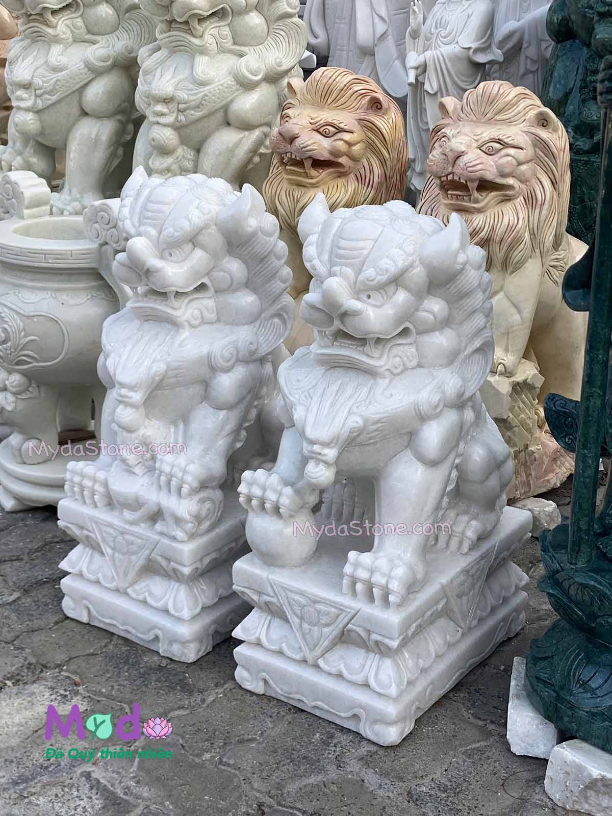 Tượng Kỳ Lân đá Cẩm Thạch Trắng