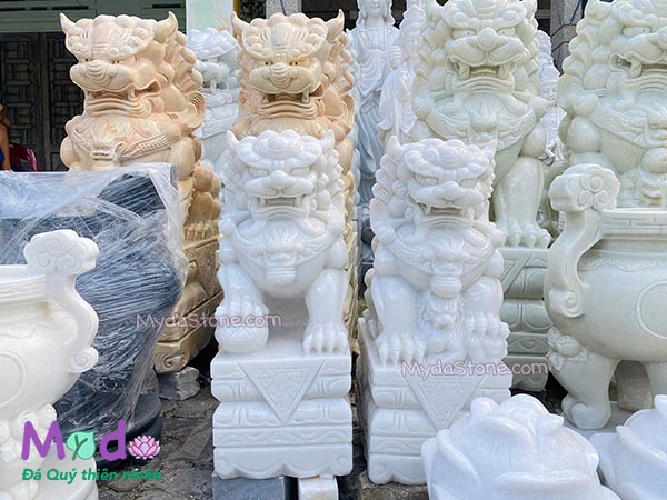 Tượng Kỳ Lân đá Cẩm Thạch Trắng