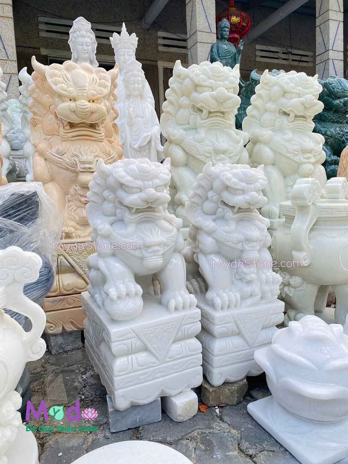 Tượng Kỳ Lân đá Cẩm Thạch Trắng
