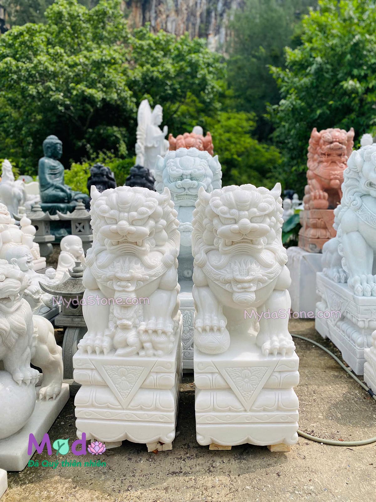 Tượng Kỳ Lân đá Cẩm Thạch Trắng