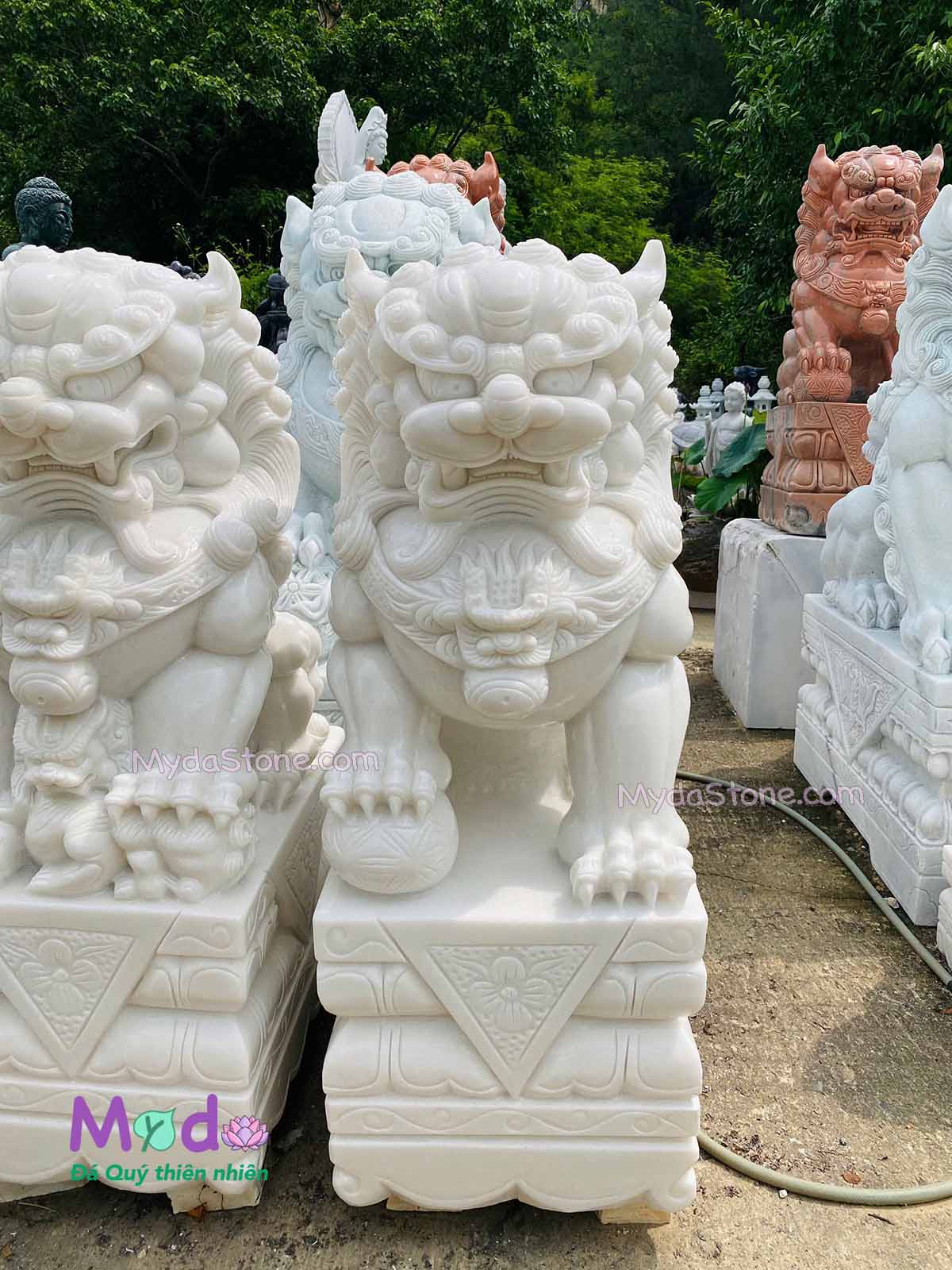 Tượng Kỳ Lân đá Cẩm Thạch Trắng