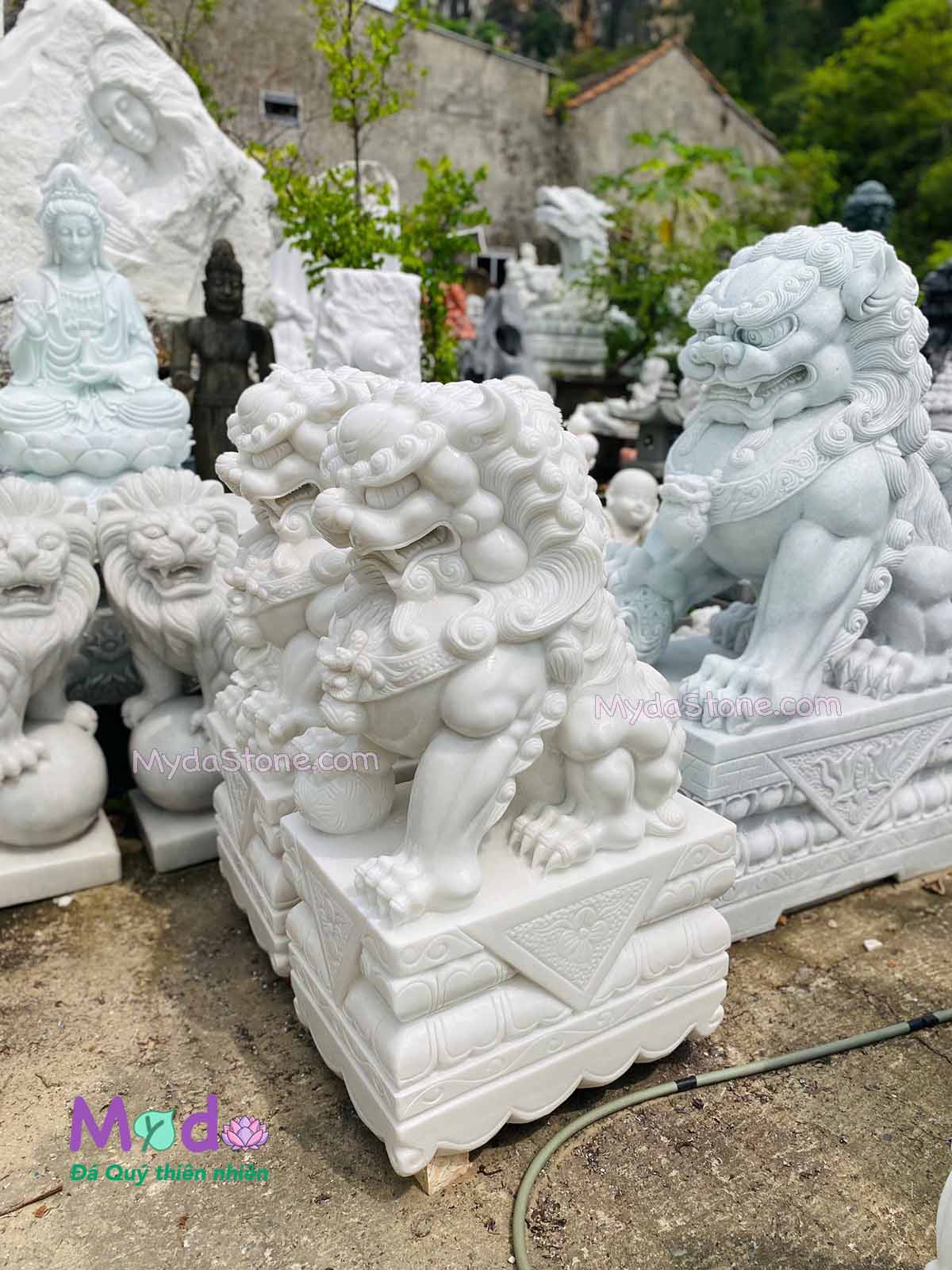 Tượng Kỳ Lân đá Cẩm Thạch Trắng