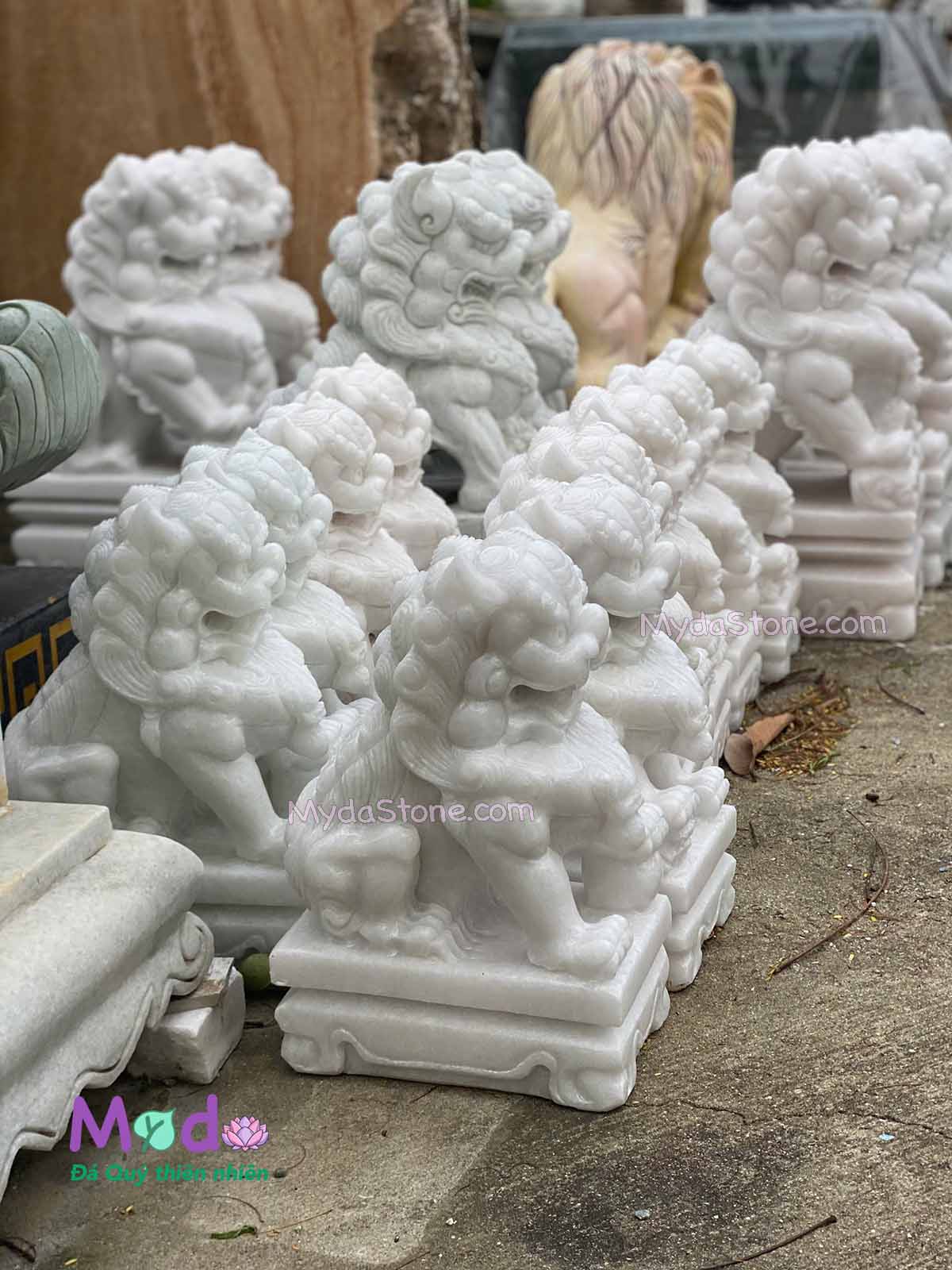 Tượng Kỳ Lân đá Cẩm Thạch Trắng