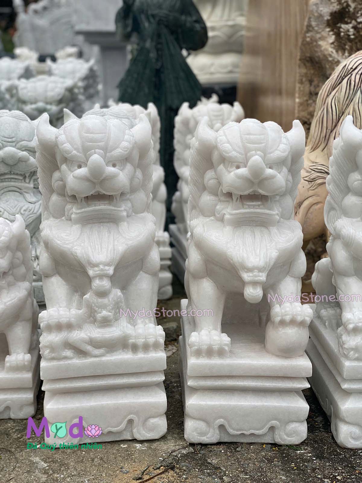 Tượng Kỳ Lân đá Cẩm Thạch Trắng
