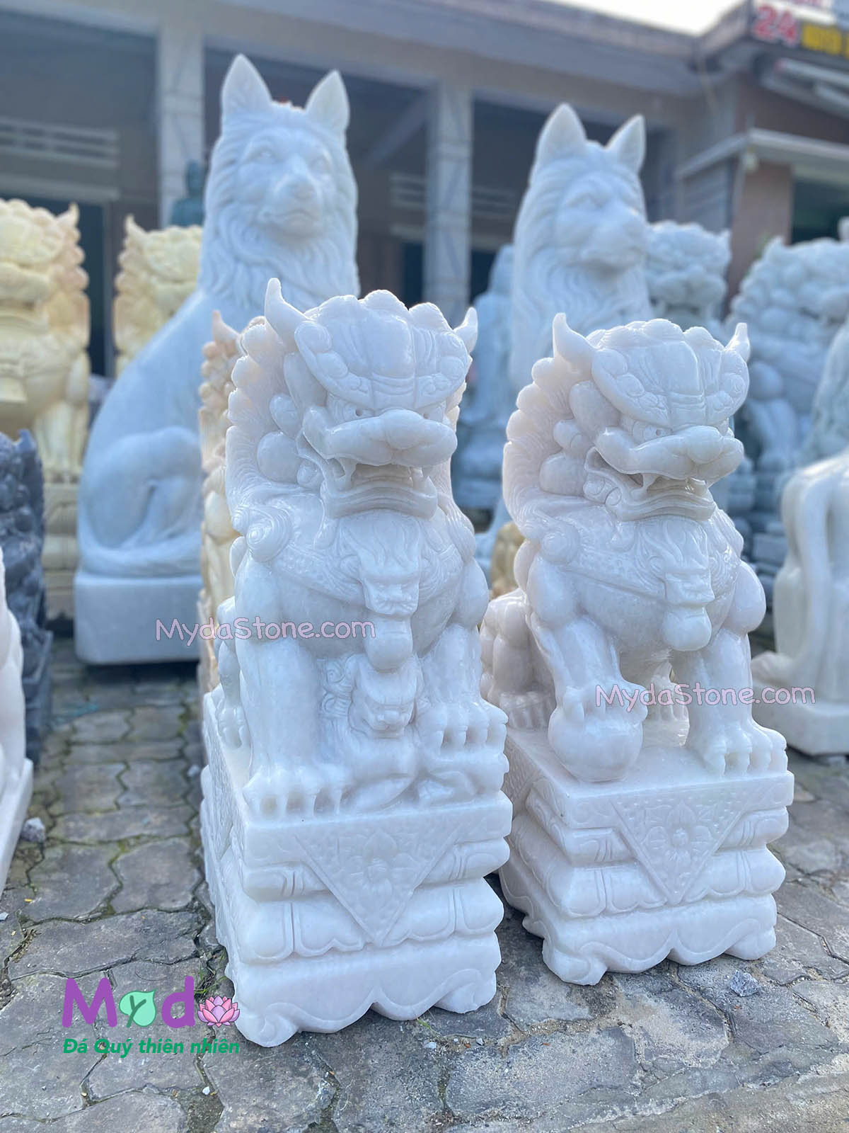 Tượng Kỳ Lân đá Cẩm Thạch Trắng
