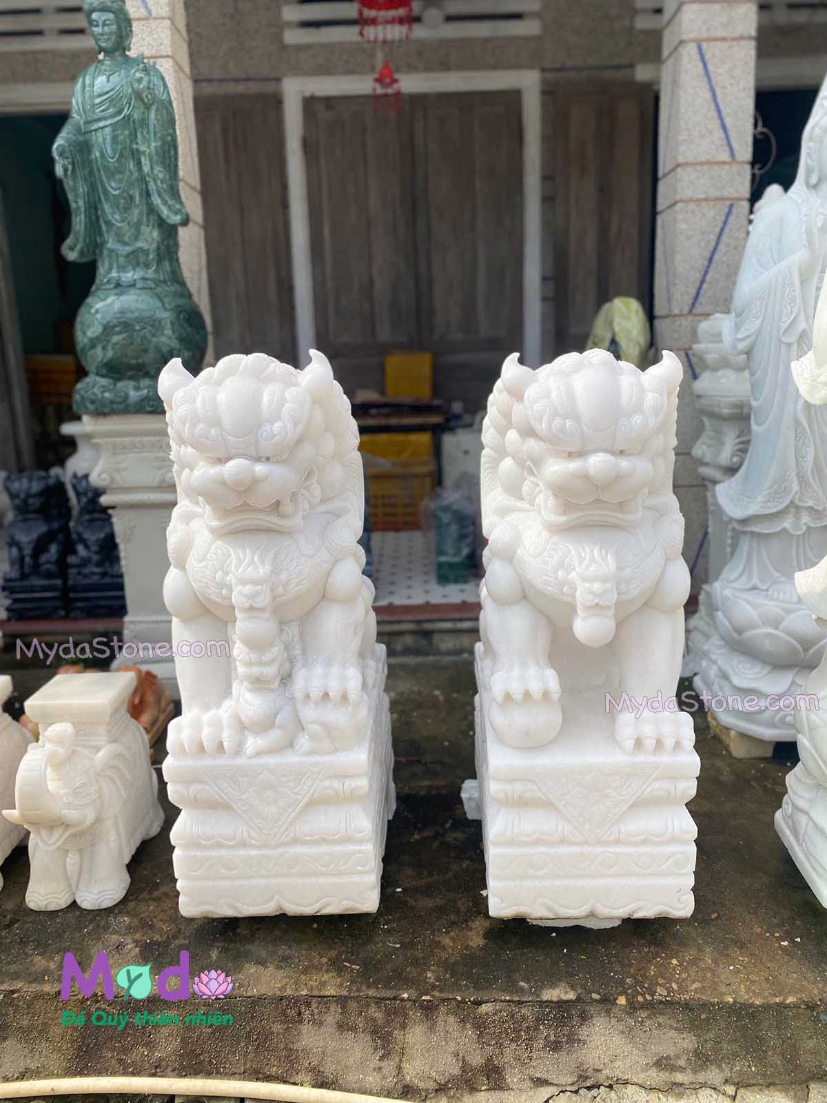 Tượng Kỳ Lân đá Cẩm Thạch Trắng