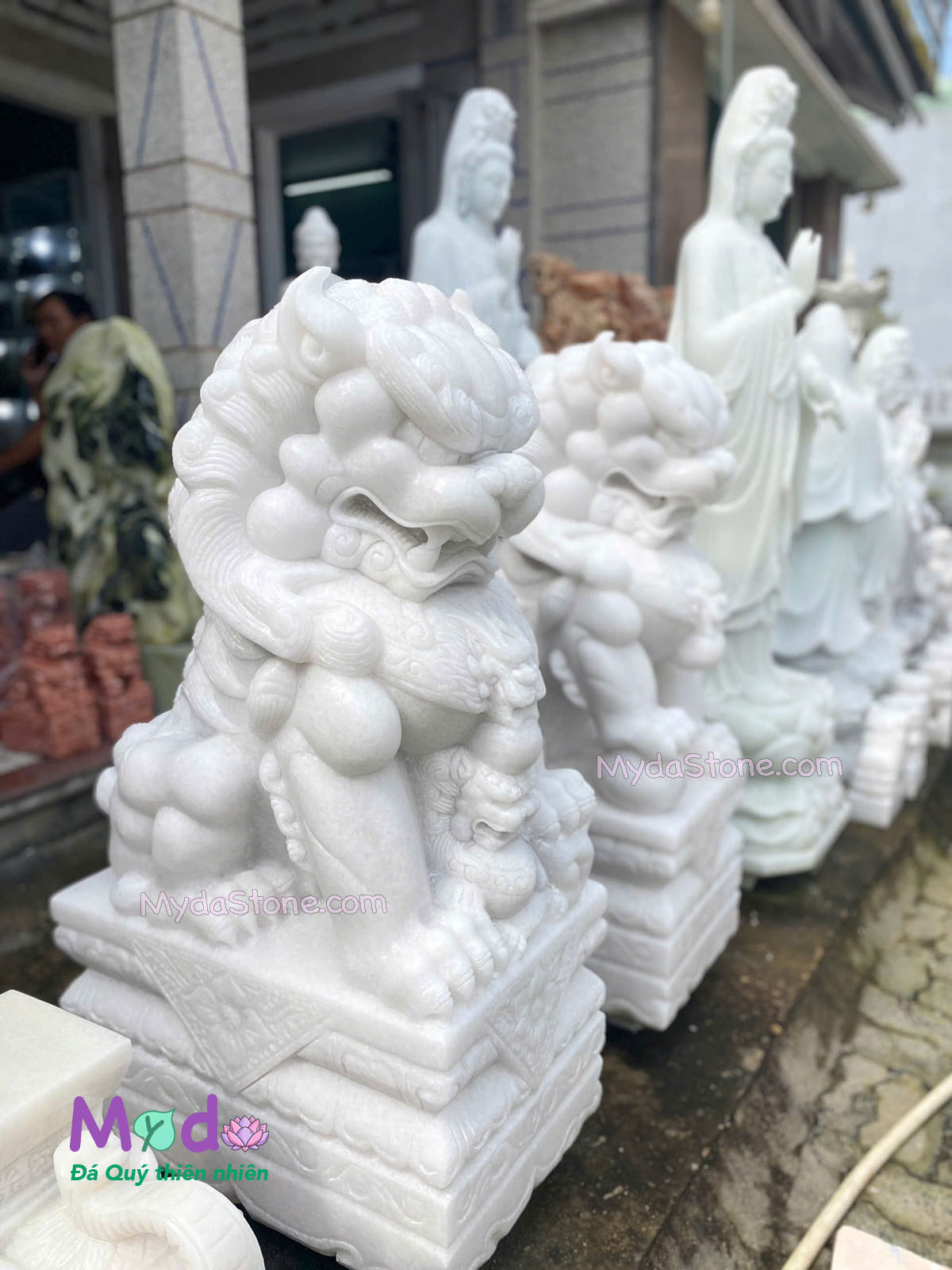 Tượng Kỳ Lân đá Cẩm Thạch Trắng