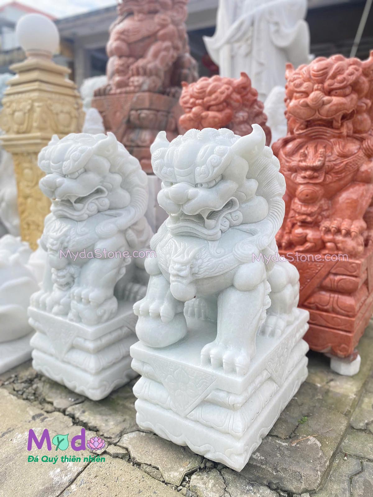 Tượng Kỳ Lân đá Cẩm Thạch Trắng
