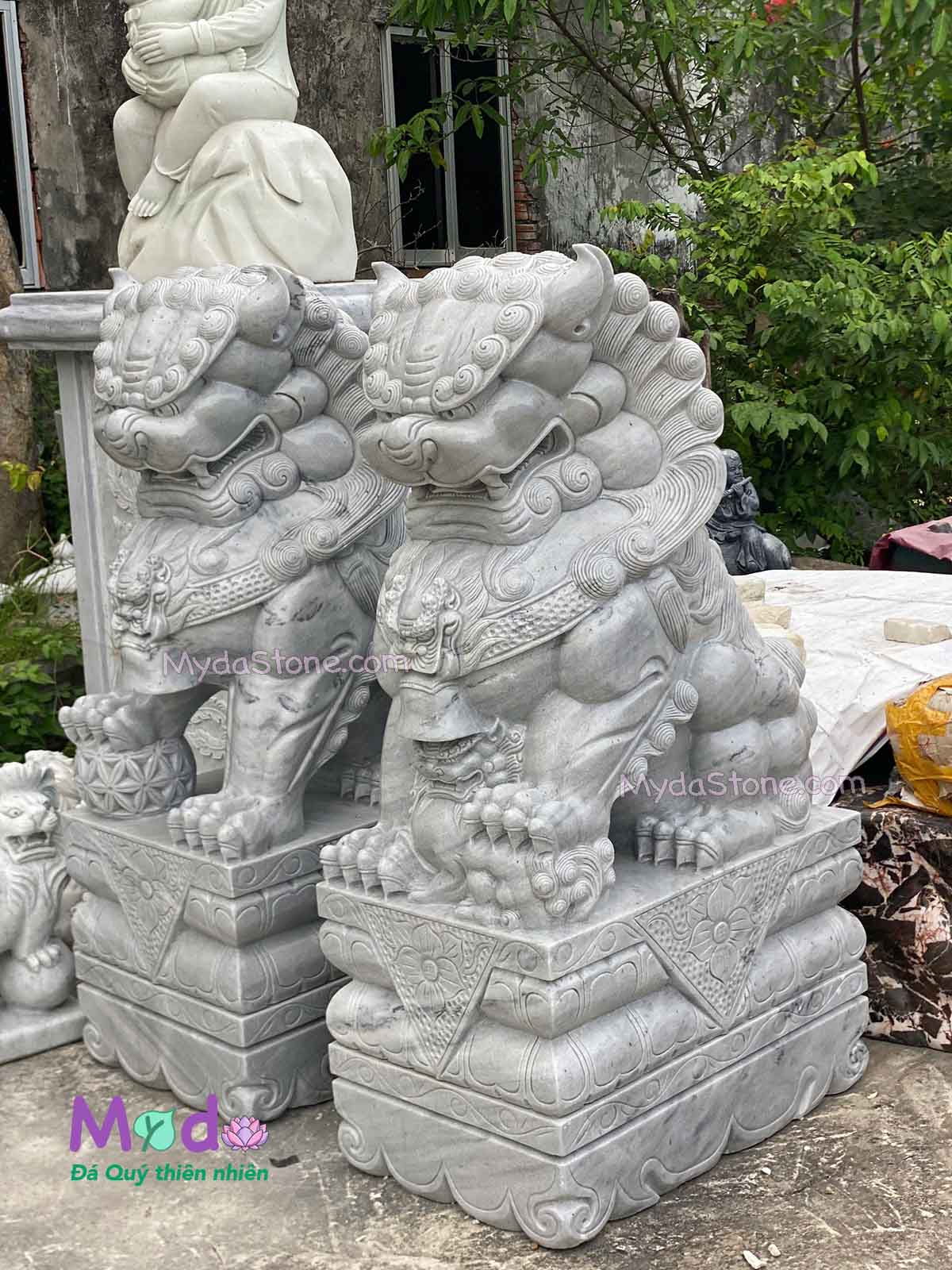 Tượng Kỳ Lân đá Cẩm Thạch Trắng Xám